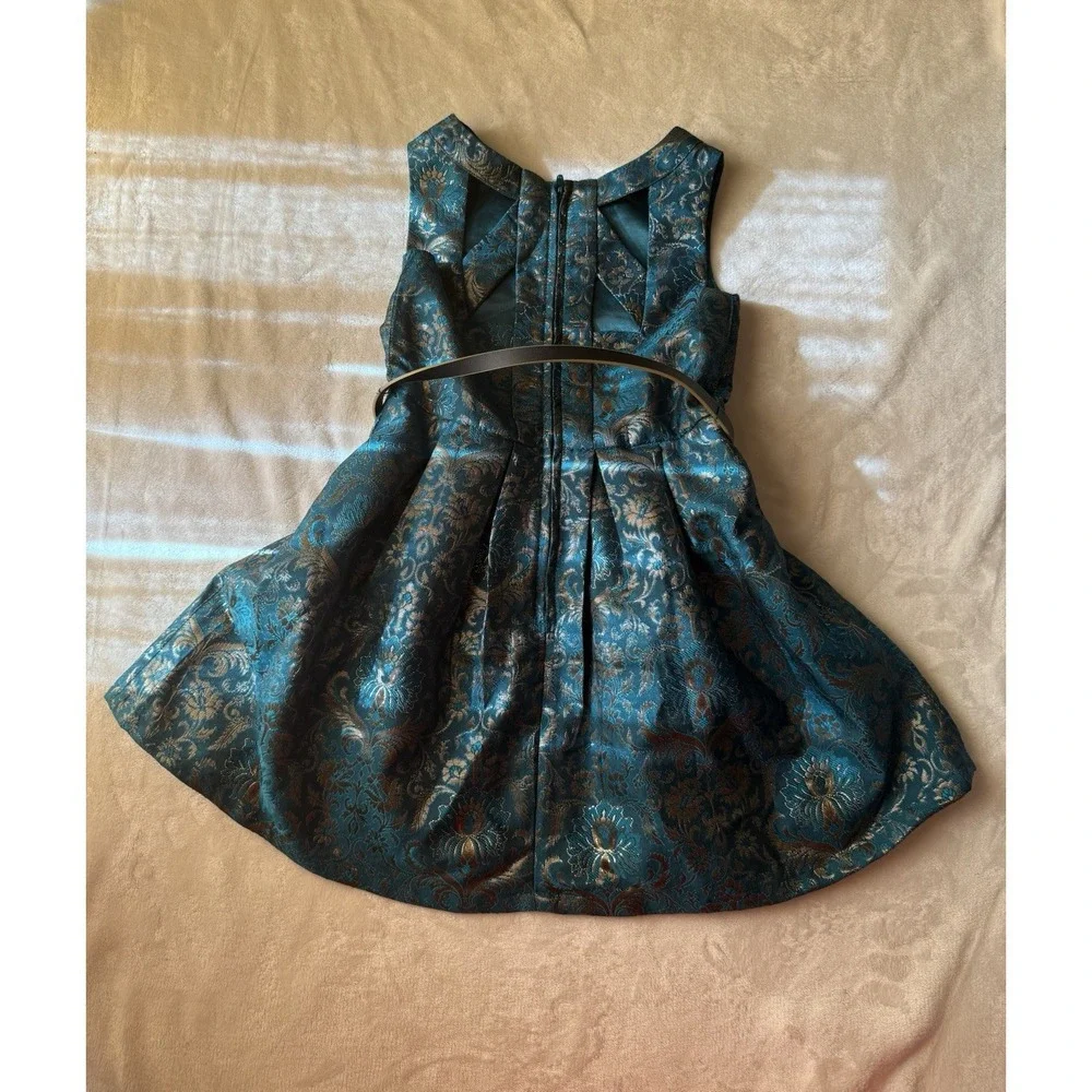 Childrens Place Green And Gold Party Dress With Cutouts & Gold Belt Size 6X